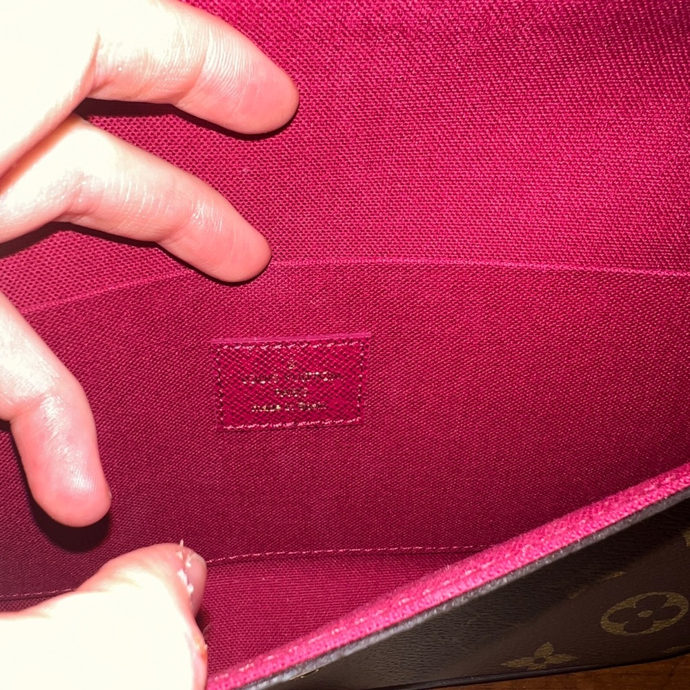 Louis Vuitton Felicie Pochette - Picture 10 of 13